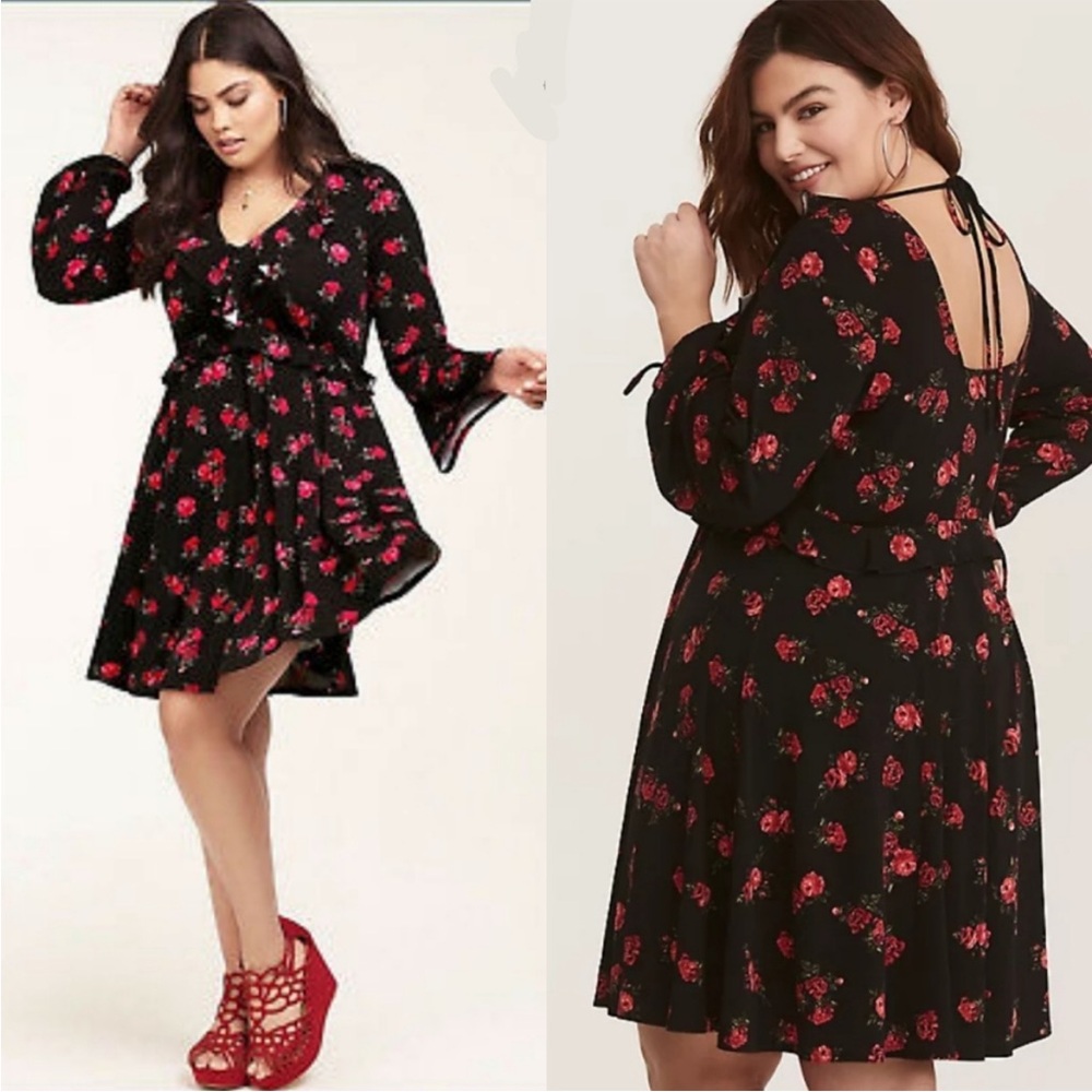 Torrid black red floral stretch dress 2X plus size 18/20